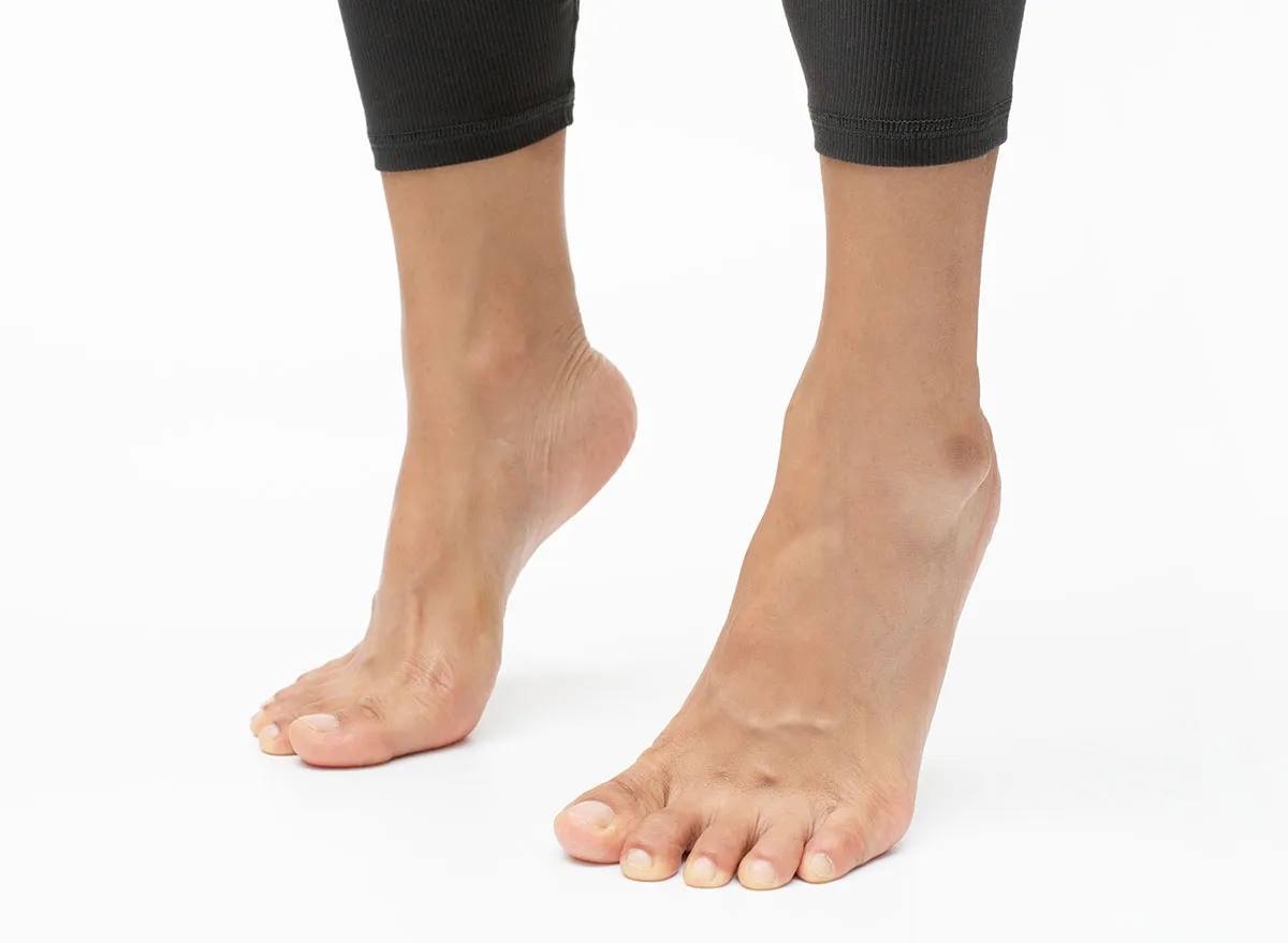 6 легких упражнений, которые помогут чувствовать себя моложе и энергичнее